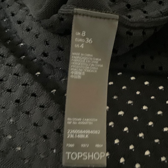 NWOT TOPSHOP Perforated Knit Jersey Sweater Top Size 4 Black - Picture 5 of 11
